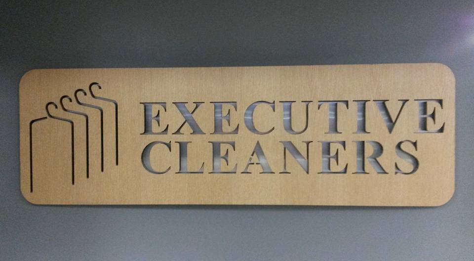 Logo Executive Dry Cleaners logo
